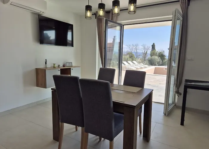 Natalija A2 Ground Floor * Krk Town