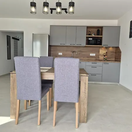 Natalija A2 Ground Floor Apartament *